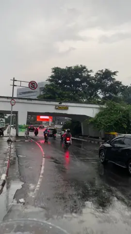 Jalan yang penuh kenangan. #bandung #bandungvibes #fypシ゚ 