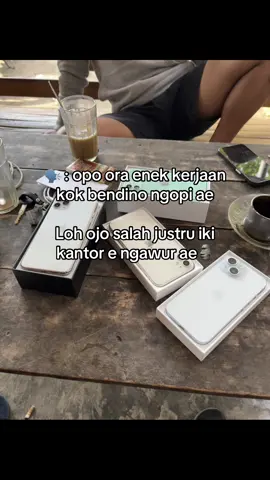 masio podo nipis e wani ngelarisi bakul😭  #fyp #codiphone #jualbeliiphone #kediri24jam #masukberanda 