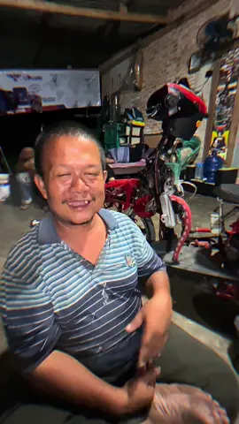 dikulum di kunyah assalamualikum orang baru nya😜