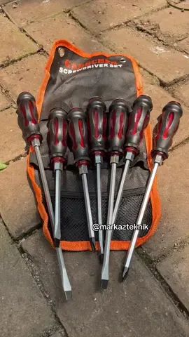 Obeng set lengkap, kuat, dan nyaman digenggam! 🔧 Wajib punya buat teknisi, bengkel, dan kebutuhan rumah 💪🔥 #obengset #perkakas #bengkel #alatrumah #fypシ゚ 