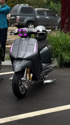 Lambretta X300 Chaingmai Club 📽️✨ #lambretta #cnx #fyp #x300 