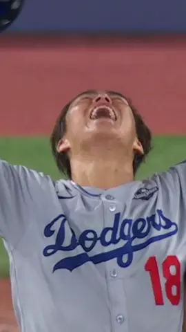 ON REPEAT, CHAMPS. #dodgers #sports #losangeles #WorldSeries 