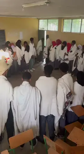 Gabi day እርገጠው🙈 #creotorsearchinsight #school #senioryear #viral 