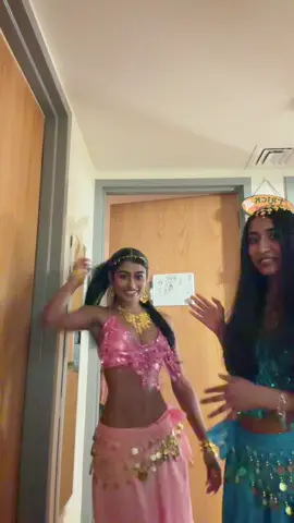 Shimmer and shine of #templeuniversity #temple 😘