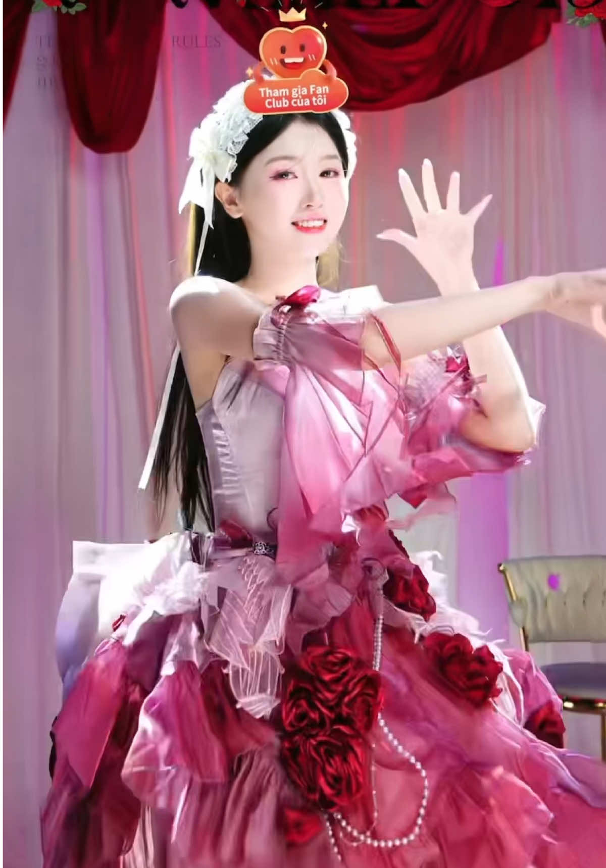 On phai ờ cùng bộ đầm màu hường mới tinh👉👈#ninnin #vworld019 #fyp #viral #xh 