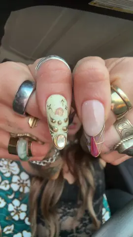 new nails new nails! all of the 3d nail art and chrome n funky designs of my dreams 💅🏼🥹 @Trendingg 