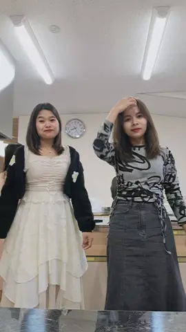 #အလုပ်ထဲကသူငယ်ချင်းနဲ့တွေ့တုံးလေး😘 #foryou #ကဲရောက်ချင်တဲ့နေရာရောက်စမ်းကွား #ကြည့်ပါများpချစ်သွားအောင်လို့😜 