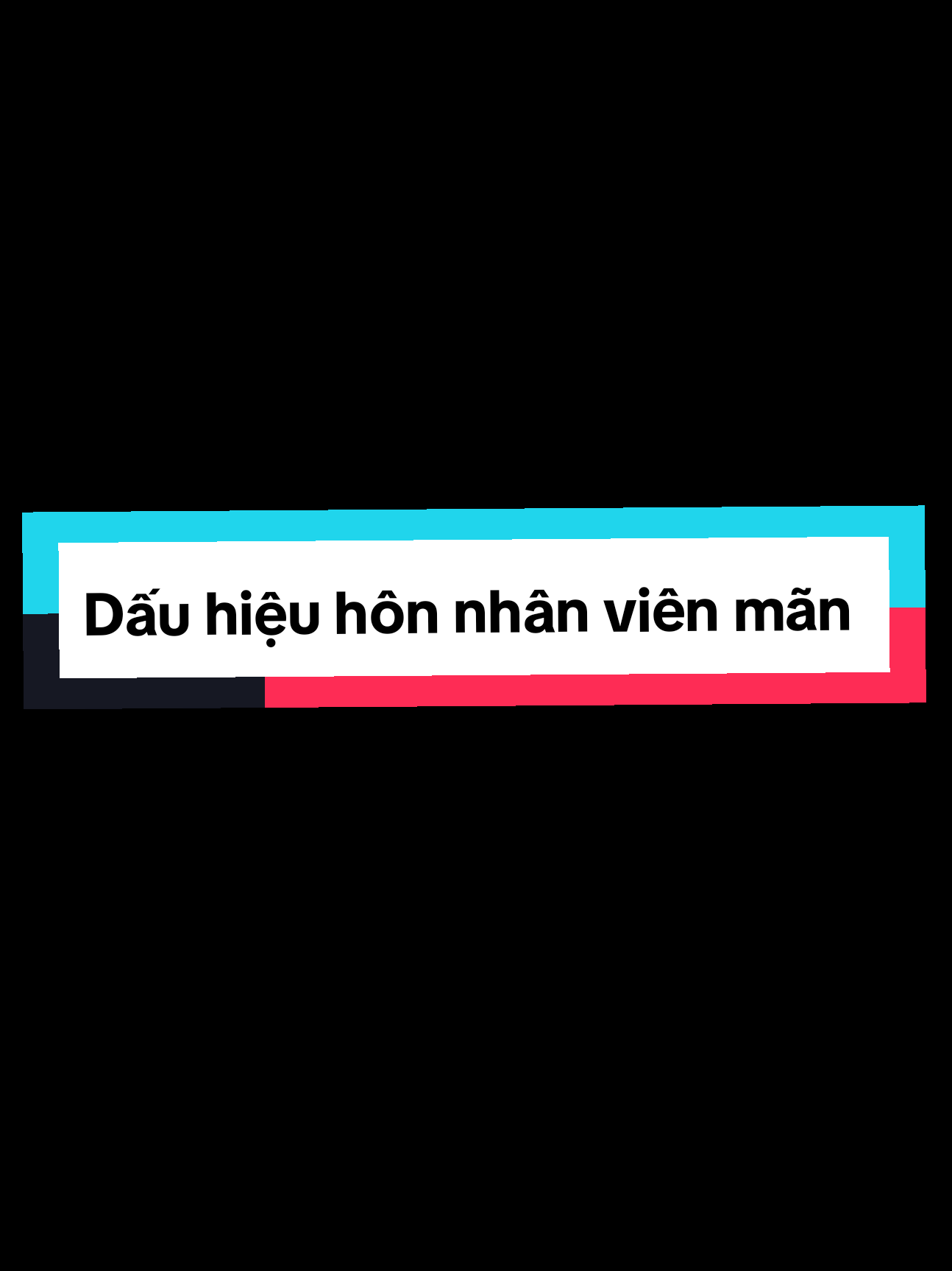 Có những bàn tay không cần tìm hạnh phúc, vì hạnh phúc đã nằm sẵn trong từng đường chỉ – nơi phúc duyên hội tụ và chữ yêu thương đã khắc sâu. Tâm đạo rẽ đuôi ngư, phúc duyên hội tụ, tình như nắng chiều… chỉ bấy nhiêu thôi mà đã đủ vẽ nên một hình ảnh thật mềm mại và sâu lắng. Đường tâm đạo ấy, nơi cuối cong lên như đuôi cá, chẳng phải ngẫu nhiên mà hiện ra nó là dấu ấn của người từng trải qua yêu thương, từng biết tổn thương, nhưng vẫn giữ được lòng hiền hòa và niềm tin vào tình người. Có thể đã có những mùa gió, những năm tháng mưa, nhưng trái tim ấy vẫn biết cách dịu lại, biết cách nở hoa dù đời có lắm bão giông. Bởi lẽ, người có tâm đạo rẽ sóng là người biết dung hòa giữa lý và tình, giữa yêu và hiểu, giữa cái “muốn giữ” và “biết buông”. Cái đuôi cá nhỏ chia đôi ấy giống như hai dòng nước chảy ngược mà vẫn hòa vào nhau, biểu trưng cho sự dung hòa giữa lý trí và cảm xúc, giữa trái tim và trí tuệ, giữa nhân duyên và định mệnh. Người có tướng tay như vậy thường yêu bằng cả trái tim, họ không yêu để lấp đầy trống rỗng, mà yêu để cùng lớn lên, cùng tiến hóa, cùng gieo thêm phước. Nếu là phụ nữ, đó là người mang tướng vượng phu ích tử, có thể đem lại vận sáng cho người chồng, giúp gia đạo ấm yên, sự nghiệp thăng tiến. Nếu là nam nhân, đây là dấu hiệu của người có tình cảm chân thành, chung thủy và giàu lòng trách nhiệm, càng về hậu vận càng hưởng hạnh phúc do chính mình vun trồng. Tam giác phúc đức nằm ẩn giữa các đường lớn của bàn tay là nơi tụ phước, tụ duyên, tụ đức. Khi tam giác ấy rõ, cân đối và sáng, đó là dấu hiệu của một người có căn lành từ kiếp trước, thường gặp may lành, được quý nhân giúp đỡ, gặp dữ hóa lành, phước trổ cùng duyên. Phúc duyên hội tụ đó là quả lành của một nhân thiện gieo từ xa xưa. Có người cả đời đi tìm tình yêu mà chẳng gặp, có người vừa gặp đã như cũ nhân. Người có tướng tay này thường là người sống thuận đạo, biết hiếu, biết nghĩa, biết lấy thiện làm gốc, nên trời đất tự khắc xoay vòng để mang đến những mối duyên an lành. Khi trong tâm có thiện, phước sẽ tụ; khi phước tụ, duyên sẽ đến; và khi duyên đến trong tâm sáng, tình sẽ hóa thành ánh sáng dịu dàng “tình như nắng chiều”, không gay gắt, không rực rỡ, mà thấm vào da thịt, len vào từng hơi thở, khiến người ta cảm thấy được an Gò Mộc tinh khắc chữ yêu, đó là ấn dấu của trời, là dấu ấn của đức tin và lòng chân thật. Gò Mộc tinh vốn tượng trưng cho sự cao thượng, lòng tin và tinh thần hướng thiện. Khi nơi ấy hiện chữ thập hoặc chữ X, ấy là dấu hiệu của người có niềm tin mạnh mẽ vào nhân quả, có duyên với đạo, có bàn tay được dẫn dắt bởi một năng lượng linh thiêng. Họ yêu không phải vì đòi hỏi, mà vì muốn cùng người kia bước đi trong ánh sáng của hiểu biết. Tình yêu của họ không ồn ào, không chiếm hữu, mà nhẹ nhàng như một lời nguyện yêu để cùng tốt hơn, cùng an hơn, cùng tròn đầy hơn. #chieuhanh #tuvivatamlinh #chitaytuongso #xuhuong🥰 