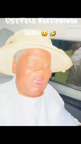 gogo wam owangikhulisa Lina ongibonise ukutgi awugivaphi empilweni with6a fight usesele babili out of 5 may God continue to keep her for us ❤️ #gogo #funnyvideos 