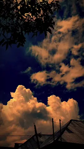 - *لا تحتاج إلى أن تكون الماسة لتكون محبوبًا من قبل الكثير من الناس، فقط كن مثل الماء الذي يحتاجه الكثير من الناس.* - *Tak perlu menjadi sebutir berlian untuk disukai banyak orang, cukup menjadi seperti air putih yang di butuhkan oleh banyak orang.*#bismillahfypシ #quotesarabic🥀 #soundarabicsong✨ #fypp #fyp 