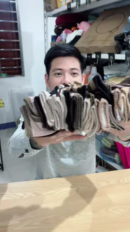 Giá đầu mùa đang rẻ săn sớm k hết voucher ạ , tất dầy , tất đẹp #tatchan #tatnamnu #tatcocao #tatthoitrang #nam_ngáo_nè 