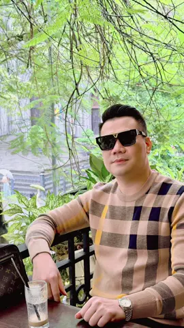 HN mùa này chỉ cafe là nhất!😎😎😎