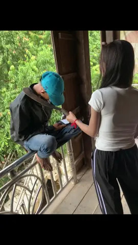 Ot pi oun tv b job hz 😂