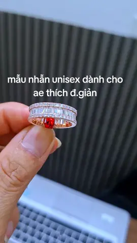 nhẫn unisex vàng hồng phun kim Moissnite lấp lánh lánh thật ae ạ