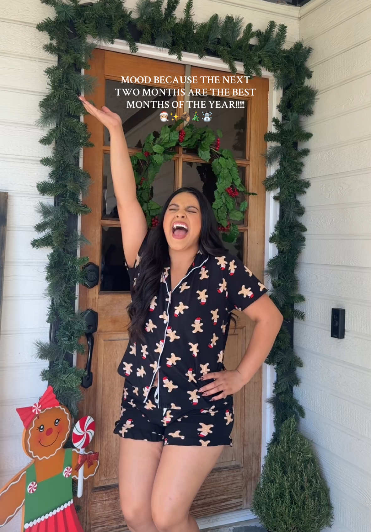 ITS TIIIIIMMMEEEE!!!❄️🎄🎅🏼 #november1st #firstofthemonth #christmas #relatable #christmascountdown 