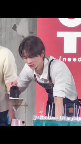 The barista is so handsome. #shinyu cr:vd #tws #247withus #fyp 