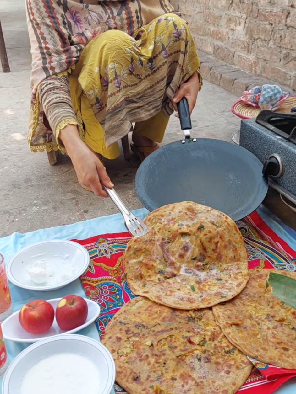 village life style phrhtha  . .  .#villlagelife #cooking #food #breakfast 