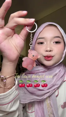 Lucuuu bgt berbahagia lah kalian anak sekolah wkwk ini anti razia dah 