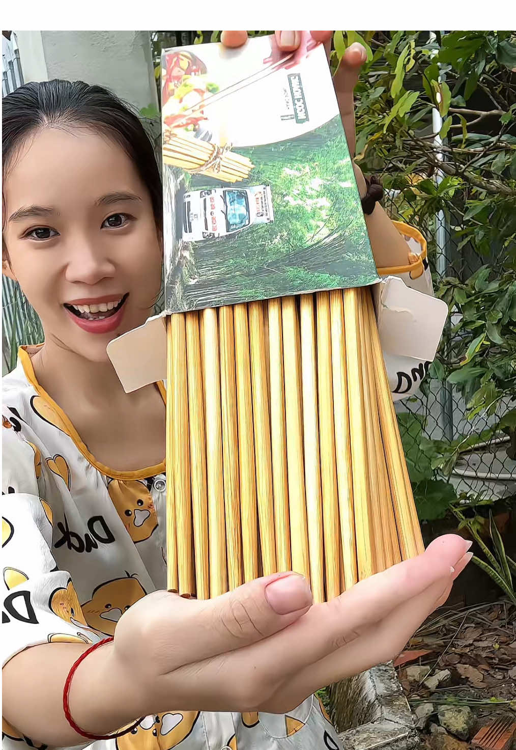 Sắm đổi mới đũa đi mấy bà nay seo lắm luôn #duatre #duatregia #duatregiatunhien #giadungnhabep 