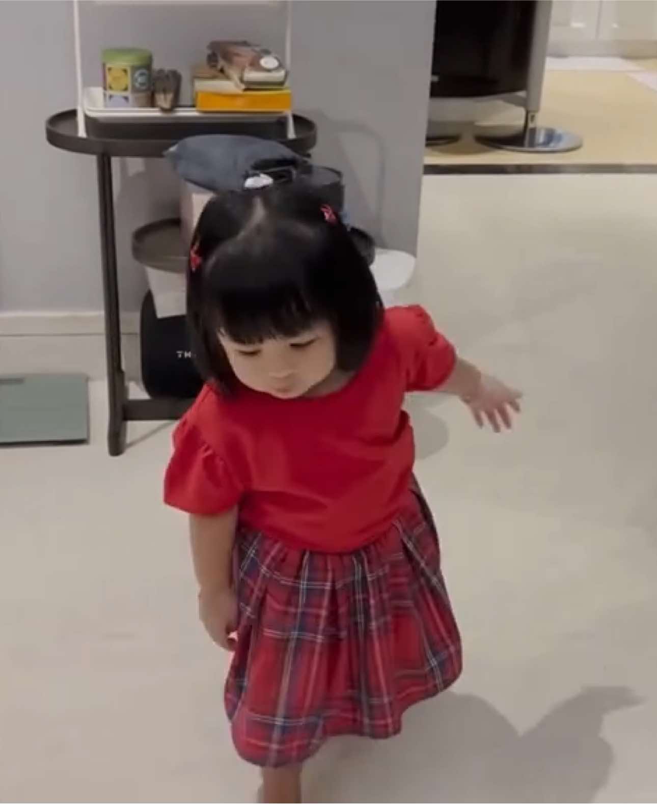 Baju & rok yg dipakai Lily murceeee💛🛒 Checkout di keranjang kuning✨✨ #lily #princesslily #ranaima #raffinagita1717 #cantik 