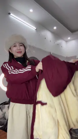 Khoác gió về hàng nha #aokhoacgiolotlong #khoacgionu #thoitrangnu #cungtamsando 