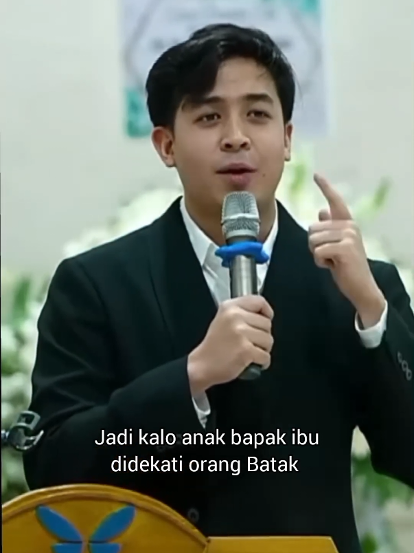 p ppp punten, bapak ibu 😇🙏🏻✨ ... btw ini di acara penghiburan bang Jerome tetep menghibur 🥹🫶🏻 I feel you bangjer, Tuhan menguatkan sekeluarga @jeromepolin98 💗🕊️ #jeromepolin  #fyp #fyppppppppppppppppppppppp #orangbatak #anakmudakristen 