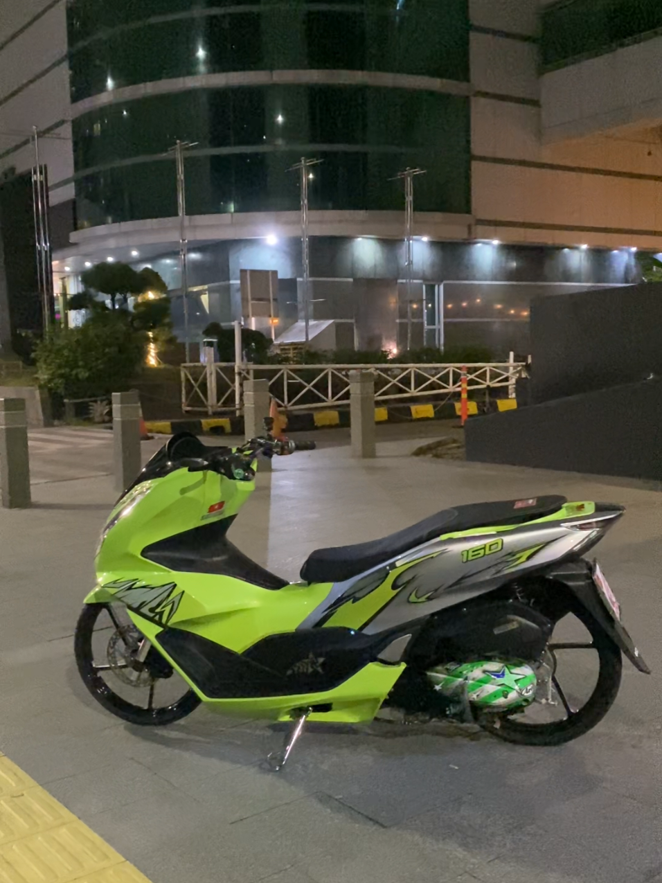 bener kan 🥵#pcx160 #foryou #fyp #vietnamstyle🇻🇳 #CapCut 