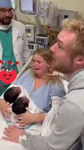 BLACK FRIDAY  ⚫ ◼  NINKA WUXUU LA YABAY 2 MATANAHA OO MADOW BAY NAGTU U DHASHAY