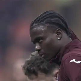 10 milyon verip alamıyor muyum ya..#oulai #galatasaray #trabzonspor #keşfet #fyp 