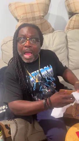 Clearing drafts : The day I announce my pregnancy to my dads ❤️❤️😂