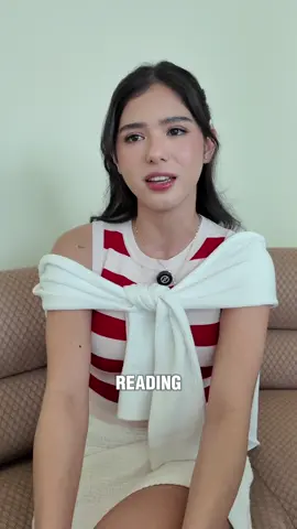 Na-imagine mo na bang mawala ang internet sa buong mundo? 😳 Angel Guardian shares her personal take! 🤭 She’s also part of the star-studded cast of REKONEK, an official MMFF entry directed by Jade Castro. 🎄 #Rekonek #fyp 