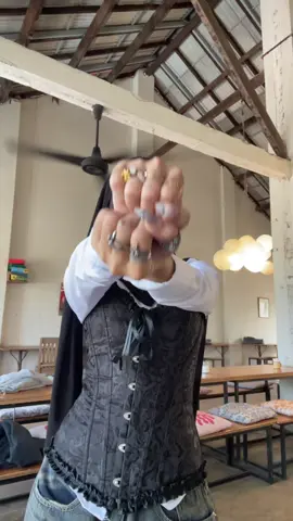 Ohhh I’m so in love with those nail #fyp #foryou #viral #outfit 