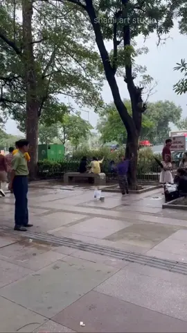 அந்த அம்மா ரொம்ப சந்தோசம்