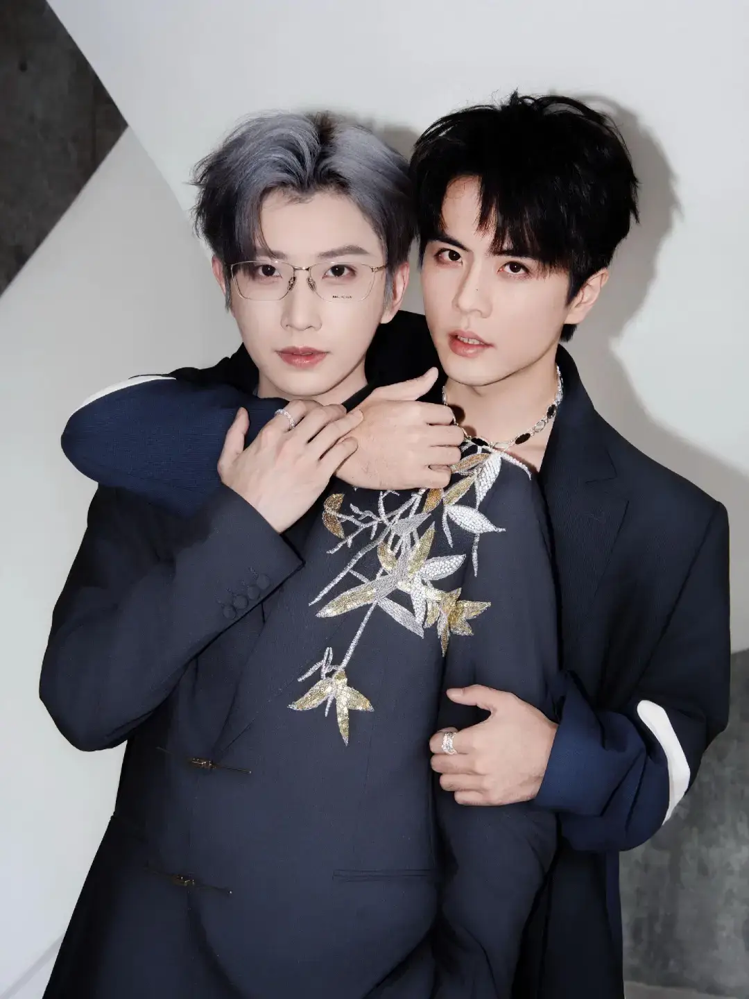 kenapa kalian bisa secakep ini?😍🥰 #wangnan #zhongzheng #actorchinese #fyp 