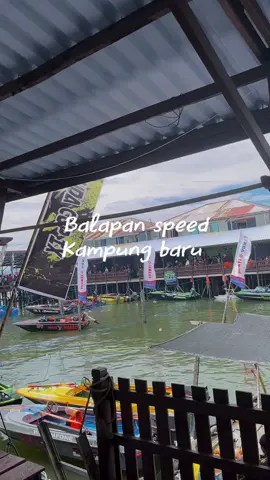 Kampung baru punya Cerita 🛥️🛥️ | ada yang nonton kah ?? #kalimantan #balikpapan #balapanspeedboat #djimini3 #fyp 