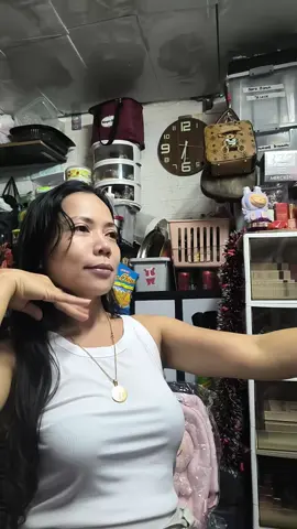 May mga model ako ngayon