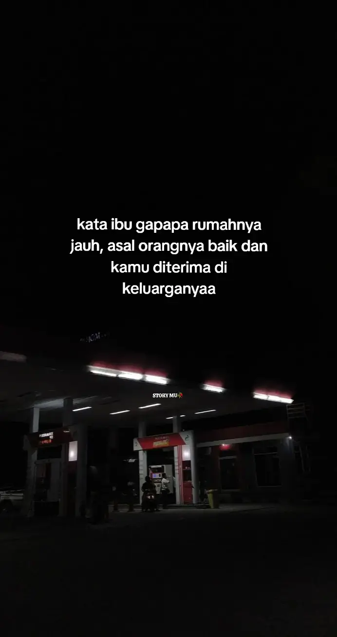 . . . .  📝bahan-bahan: 250 gr daging ayam cincang (bisa dicampur udang untuk versi lebih premium) 100 gr es batu (dihaluskan atau serut) 2 siung bawang putih (haluskan) 1 sdm minyak wijen 1 sdm kecap asin 1 sdm saus tiram 1 sdt garam 1½ sdt merica bubuk 1½ sdt kaldu jamur/penyedap 2 sdm tepung tapioka 1 sdm putih telur Pelengkap: Kulit pangsit (bisa dibeli di pasar/supermarket) Wortel parut untuk topping (opsional . . . .  🔥Cara Membuat Dimsum: 1. Campurkan semua bahan isian dalam wadah, aduk hingga rata dan kalis. 2. Ambil selembar kulit pangsit, isi dengan 1 sdt adonan, bentuk sesuai selera (bisa ditekuk seperti bunga). 3. Tambahkan parutan wortel di atasnya (opsional). 4. Kukus selama 15-20 menit hingga matang (alas kukusan bisa diberi baking paper atau daun pisang agar tidak lengket). Bahan Saus Mentai:🍅 3 sdm mayones (gunakan Kewpie lebih enak) 1 sdm saus sambal 1 sdt saus tomat (opsional) 1 sdt kecap asin 1 sdm susu kental manis (opsional, untuk rasa creamy) 1 sdt bubuk cabe (opsional, sesuai selera pedas) 1 sdm tobiko atau nori cincang (jika ada, untuk topping) Cara Membuat Saus Mentai:👩‍🍳 1. Campurkan semua bahan saus dalam mangkuk, aduk rata. 2. Tuang di atas dimsum yang sudah matang. 3. Bakar sebentar dengan torch atau oven (opsional) agar saus mentai agak gosong keemasan dan lebih wangi. Penyajian:🍽 Sajikan dimsum mentai panas-panas dengan saus mentai di atasnya. Bisa juga ditambah taburan nori atau wijen sangrai untuk sensasi lebih nikmat. #galaubrutal #foryoupage #fyp 