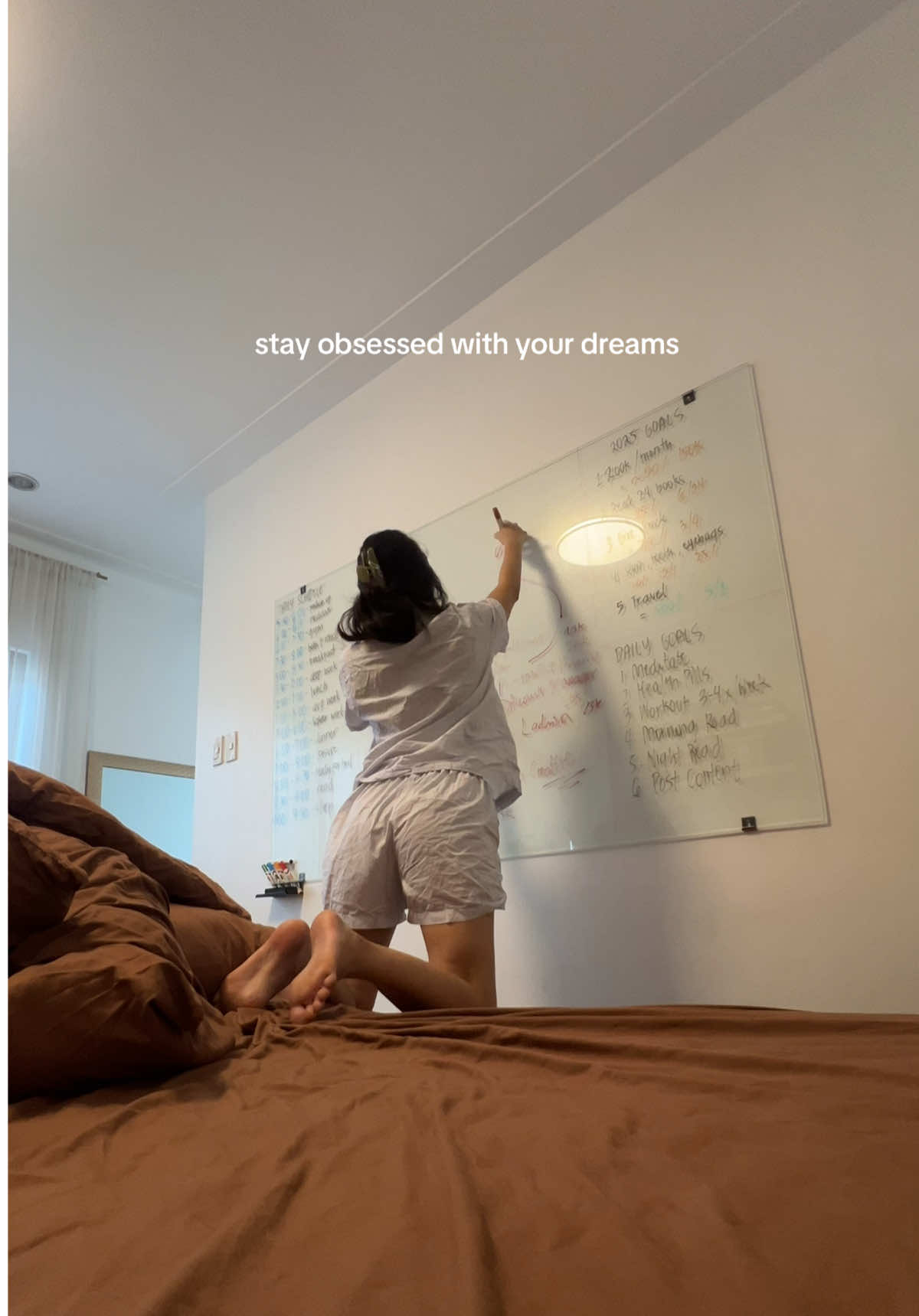 This is me on Sundays, focusing on improving the business. Weekends are my time to step back and see what needs attention… no daily operations to manage, just space to think. I often get caught up working for the business during the week that I forget to work on it. That’s why I dedicate time during my weekends to this. #growth #obssessed #business #girlboss #dreams 