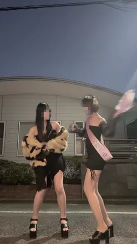 バースデーガールに頼まれたらやるしかないよね この音源知らなくて1発だけどあってるのかな 誕生日の歌詞じゃない気がするけど #fyp #おすすめ #殺しちゃった #初音ミク