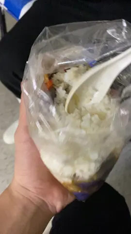 bữa cơm 2p #xuhuongtiktok #viral #duhocsinh #dailoan🇻🇳🇹🇼 