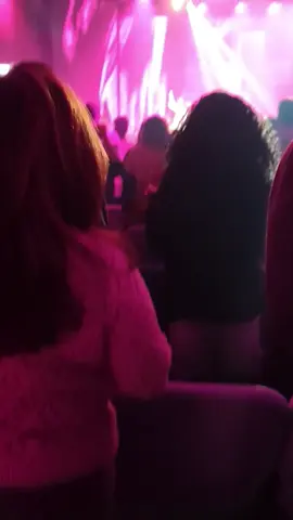 Je m'attends à toi mon Roi #musiquechretienne #foi #jesusisking #louange #pourtoii 