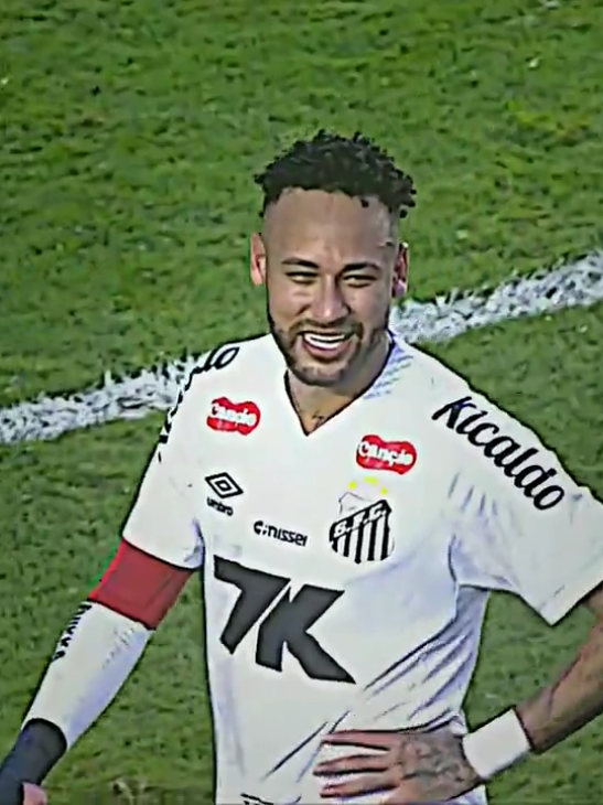 من افضل لاعبي العالم إلى لاعب يحارب وحيدا في الدوري البرازيلي 😢💔 ! .. #دايموند💎 #درافن #نيمار #تيم_ملوك_العالم 