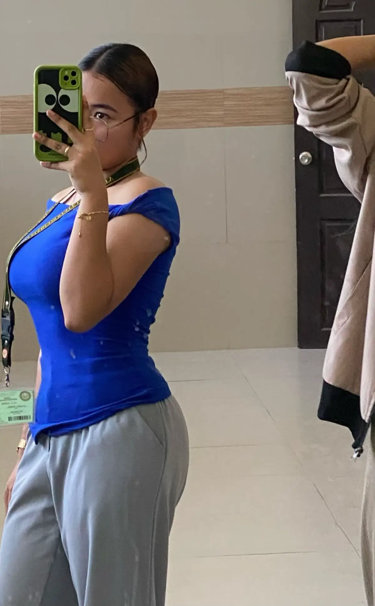 just a random photos of mine joining this trend, bye.