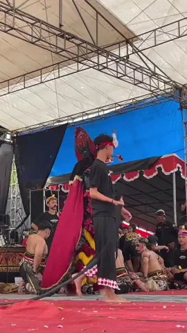 yang di tunggu-tunggu @فيصل #isalovers #afanfaisal🔥 #kingkung 