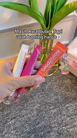 #promomakanharian #glad2glow #lipserum 