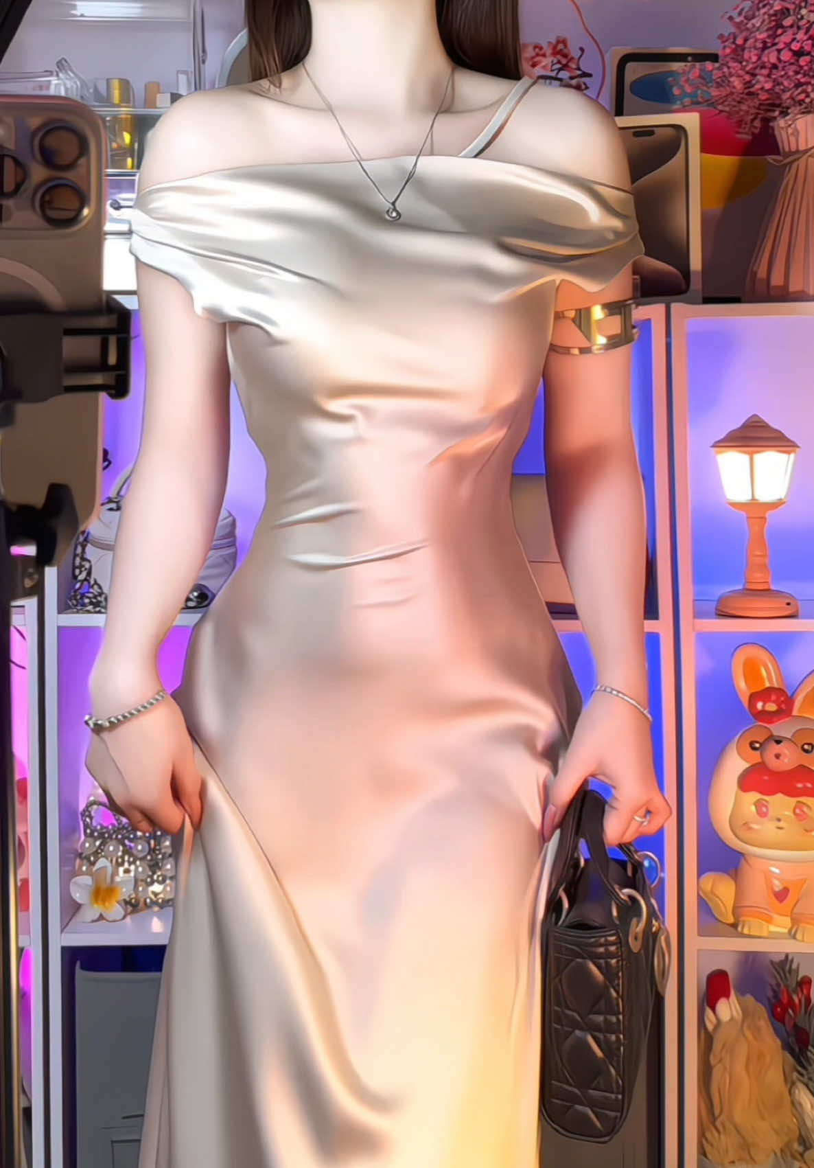 Đơn giản nhưng sang🥂#damlua #damtiec #macdepmoingay #goclamdep #xuhuong 