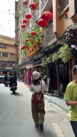 I am in love with Japan, the food, the fashion, language, anime, and now skincare too! Japan's best affordable skincare Melano CC Brightening Range keeps my skin radiant and glowing. Grab your Melano CC Brightening Range from the nearest Bhatbhateni Super Market or from Daraz or Jeevee. #MelanoCC #MelanoCCNepal @Melano CC Nepal 