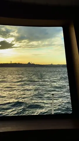 “Kusur ise her saniye her yerde seni anmak”  #istanbul #keşfet #tiktokviral #feryadıisyanım 