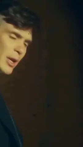 Nunca corra atrás de alguém que já deixou claro que não quer você.  #reflexão #thomasshelby #conselhos #status #motivação 