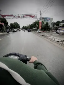 Muốn nói câu nàng ơi tôi chờ em lâu nay…